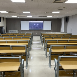 中南大學(xué)***學(xué)院標(biāo)準型智慧教室